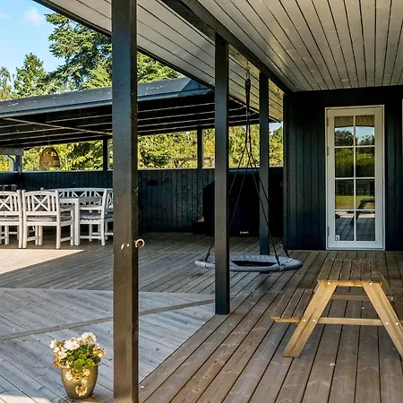 Pet Friendly In With Wifi Rødby