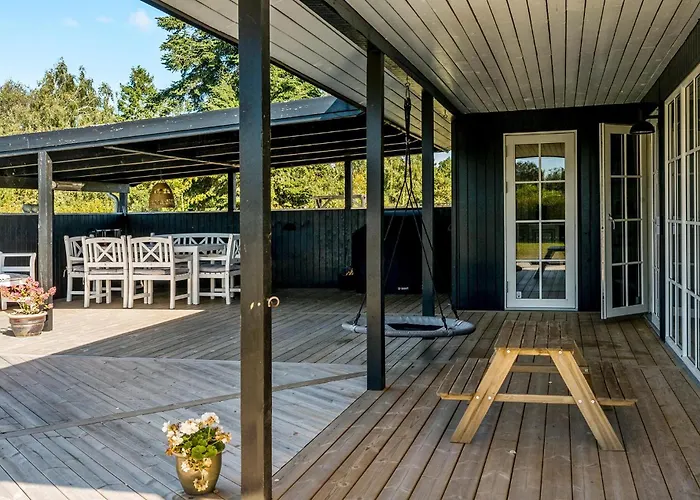 Pet Friendly In With Wifi Rødby